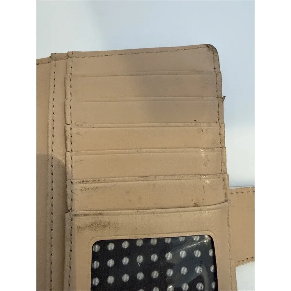 Kate Spade New York Vintage Patent Leather Wallet Tan Interior *FLAW